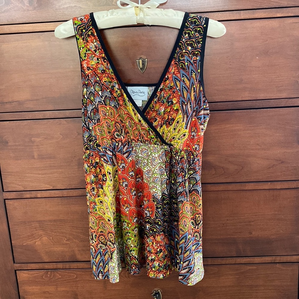 Women’s Sleeveless Top